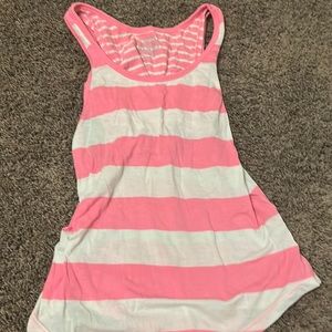 pink and white workout tank top